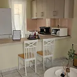 The Siblings Cozy With Parking And Mountain View Kavala